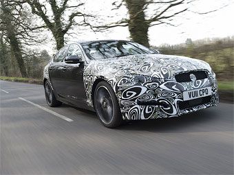   Jaguar XF      