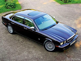 Jaguar XJ. -   