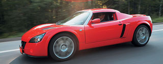 Opel Speedster Turbo. -   